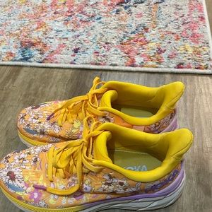 HOKA Free People Movement Clifton 8 Gold Coast Floral Size 7.5.